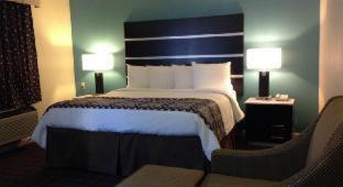Americas Best Value Inn New London Mystic Habitación foto
